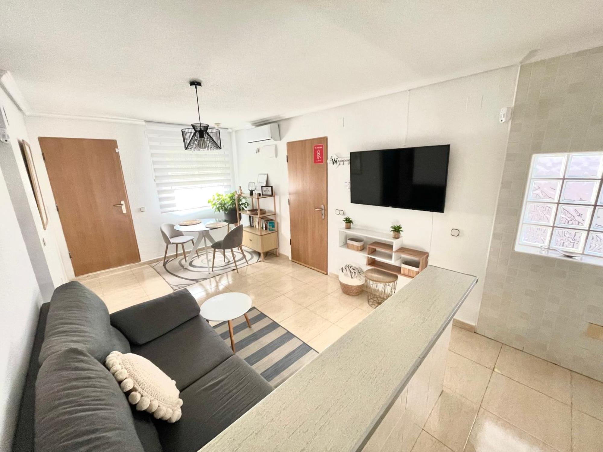 Pretty Bungalow With Private Terrace Полоп Экстерьер фото